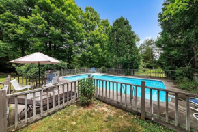 Bear Pass - Mountain View home